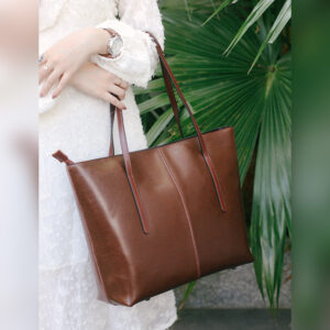 X B-U TOTE-01